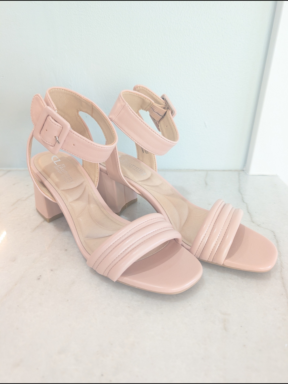CL by Laundry Blush Pink 2.5" Block Heel Ankle Strap Sandals Women's Size 6.5